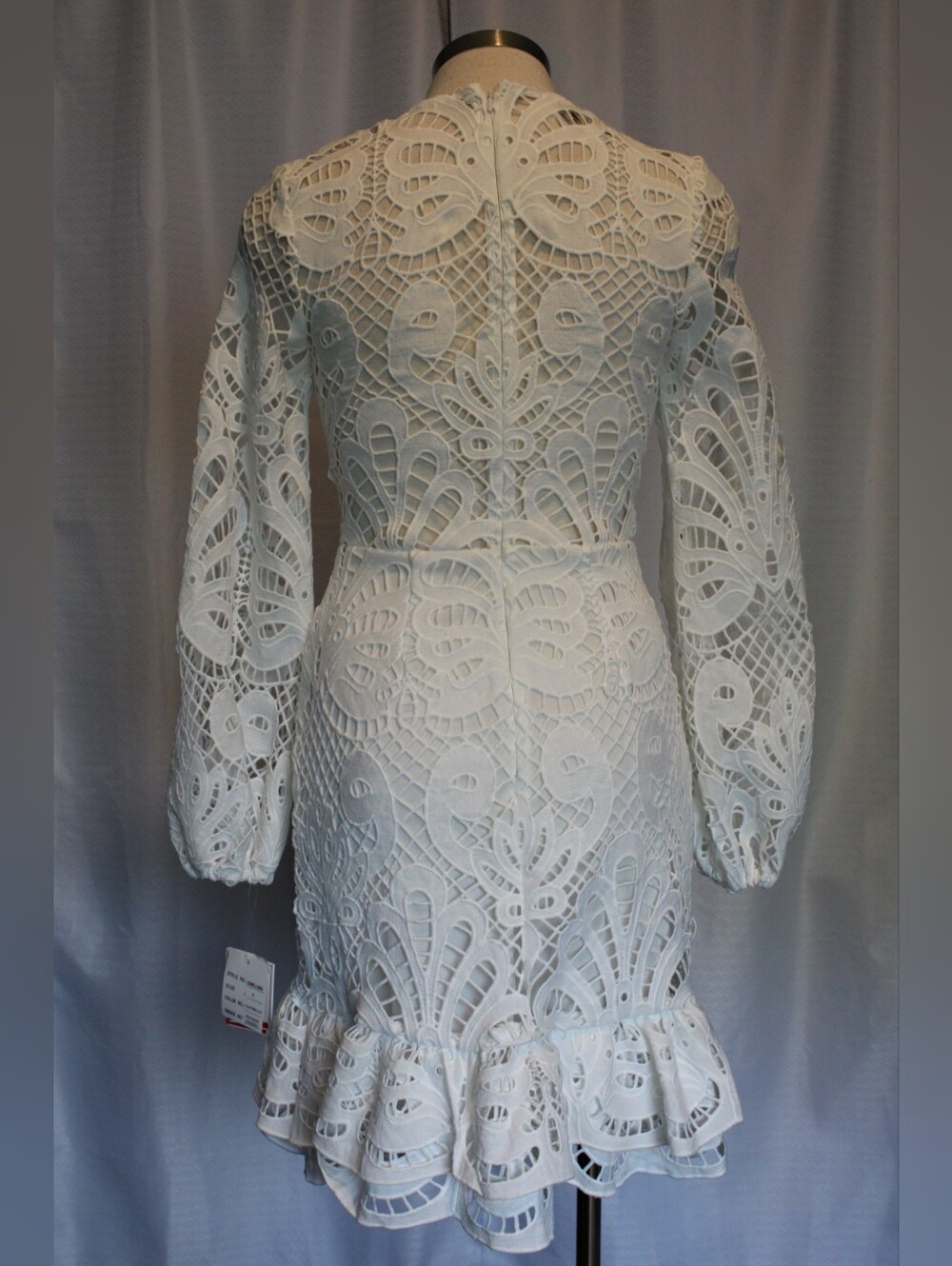 DB Studio David’s Bridal Lace Flounce Hem Long Sleeve Dress Size 0 - Picture 6 of 12